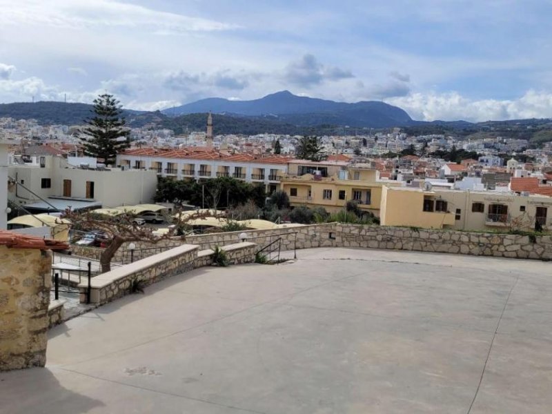 Rethymno Einzigartiges Grundstück zum Verkauf in der Altstadt von Rethymno, neben der Burg von Fortezza Grundstück kaufen